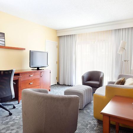 Courtyard By Marriott Fort Lauderdale City Of Plantation Exteriör bild